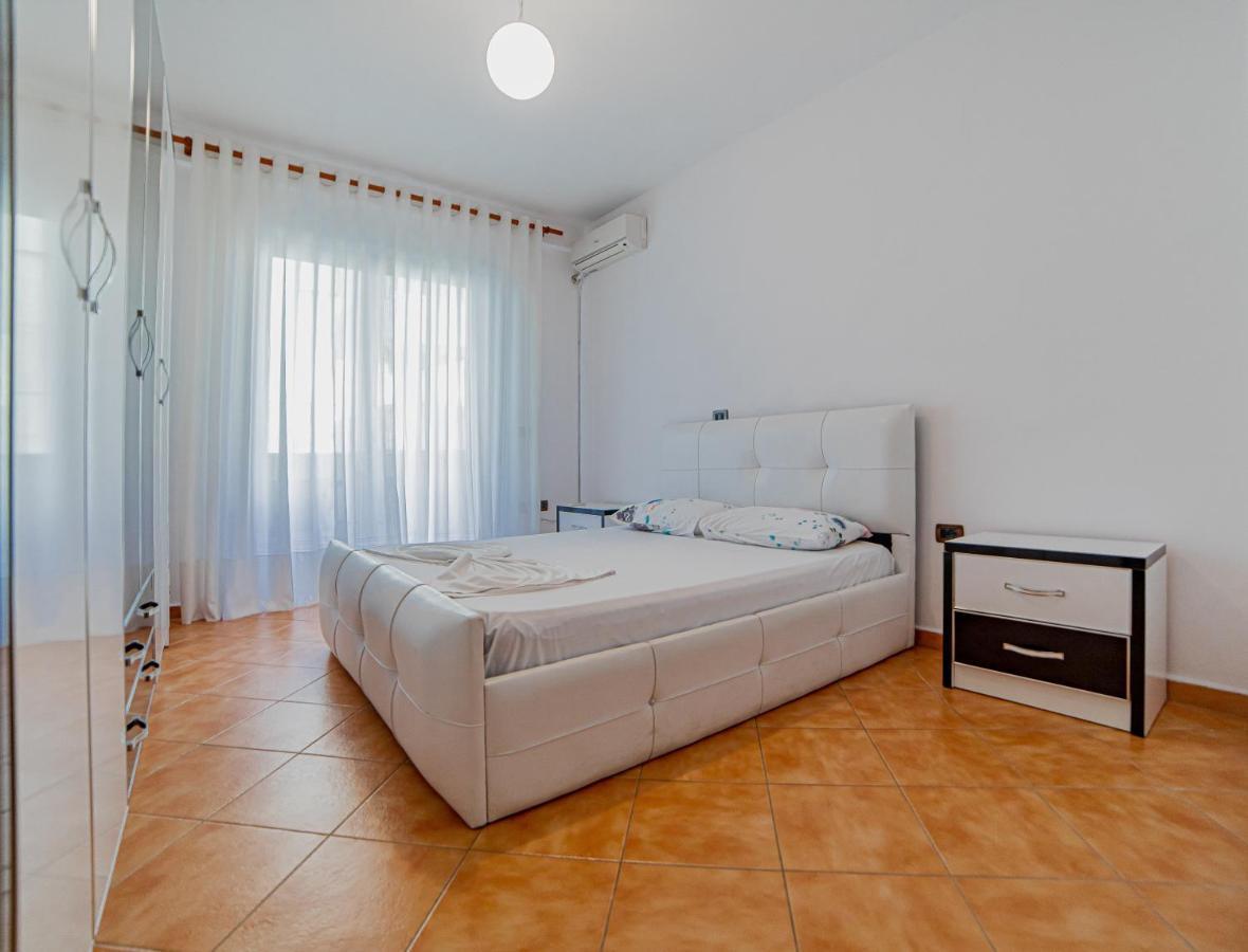 Ajla Apartment Durres Exterior photo