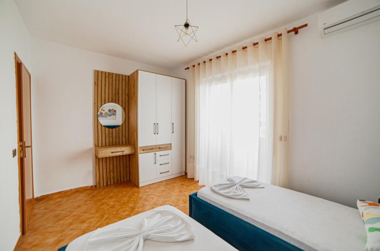 Ajla Apartment Durres Exterior photo