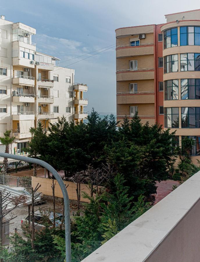 Ajla Apartment Durres Exterior photo