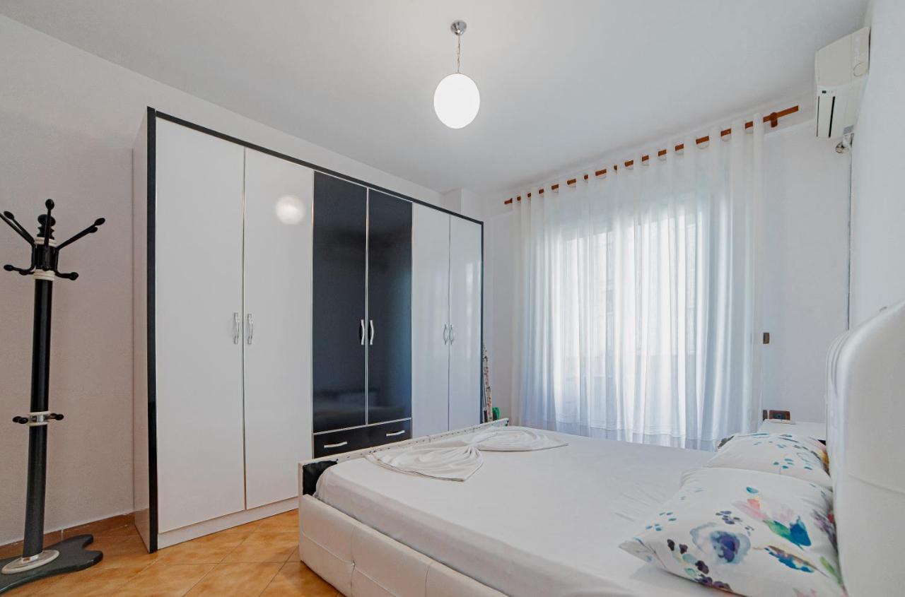 Ajla Apartment Durres Exterior photo